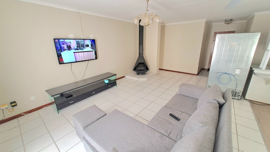 3 Bedroom Property for Sale in Bloemfontein Free State